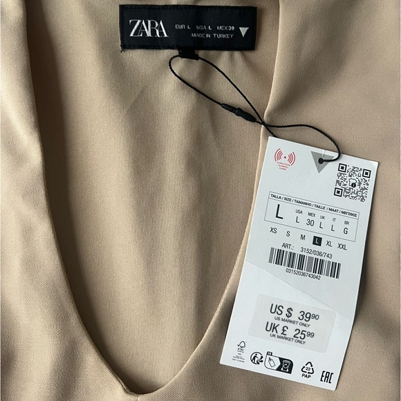 Zara Stretch Halter Top - Picture 5 of 5